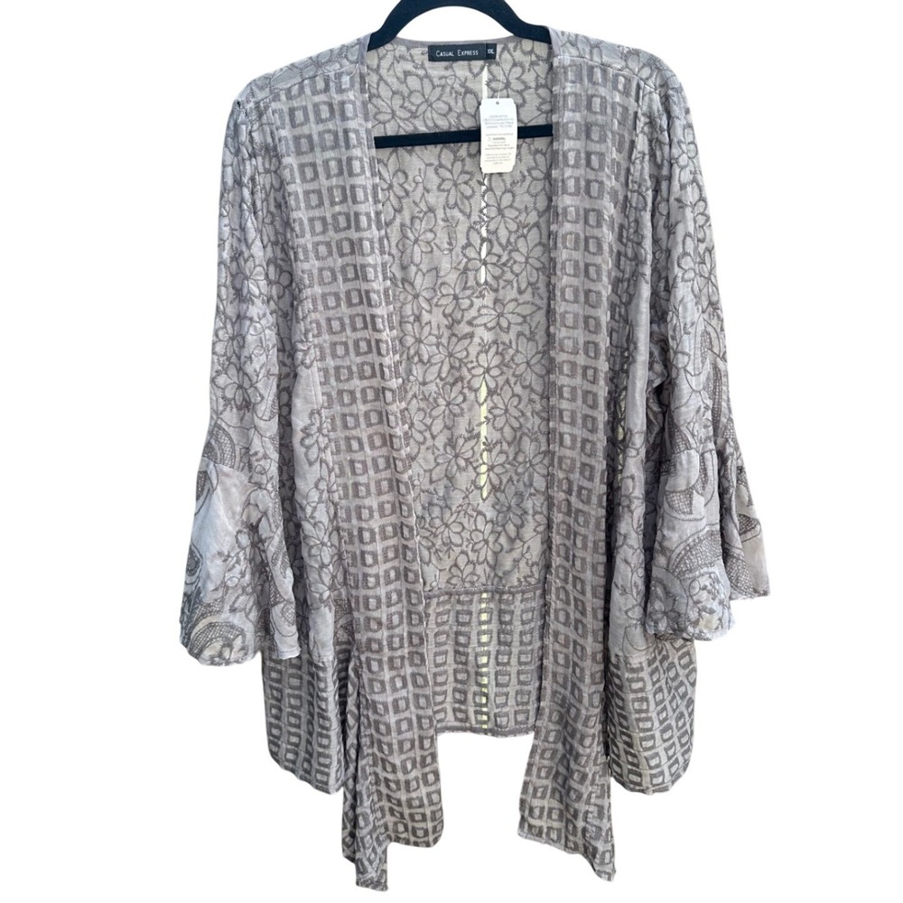 Casual Express Grey Floral Embroidered Mixed Media Cardigan Bell Sleeve XXL NWT